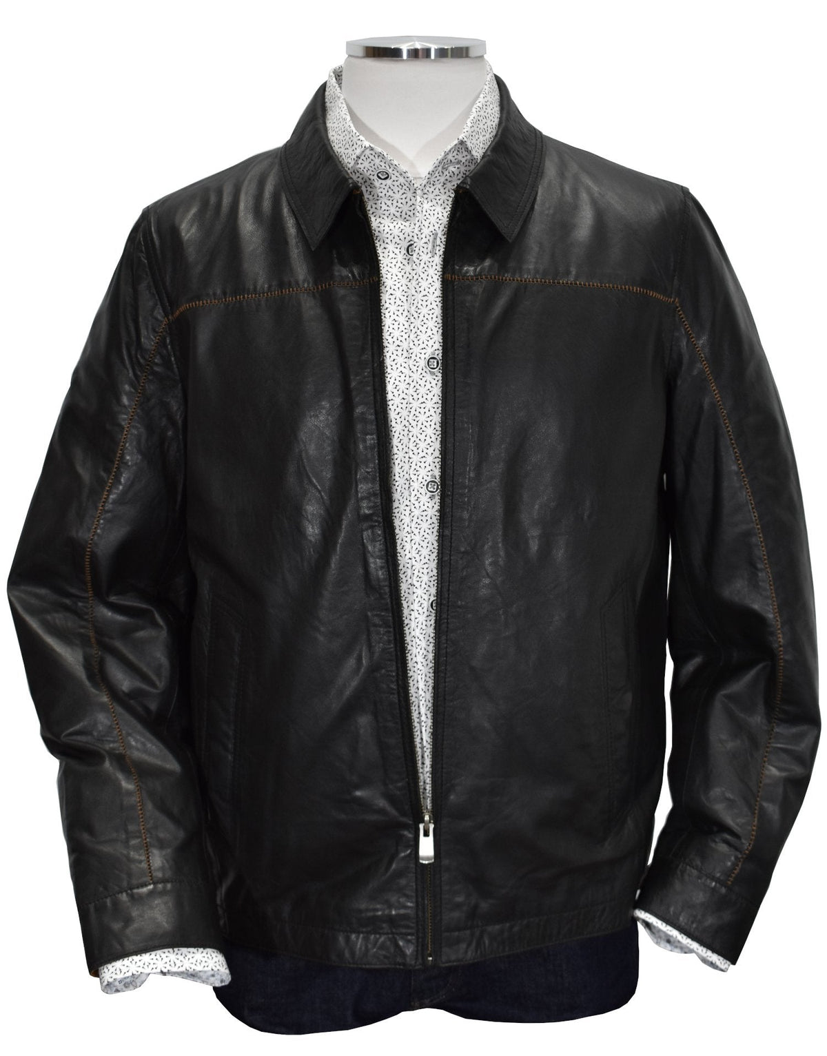 J104 Furrier Sport Leather in Black