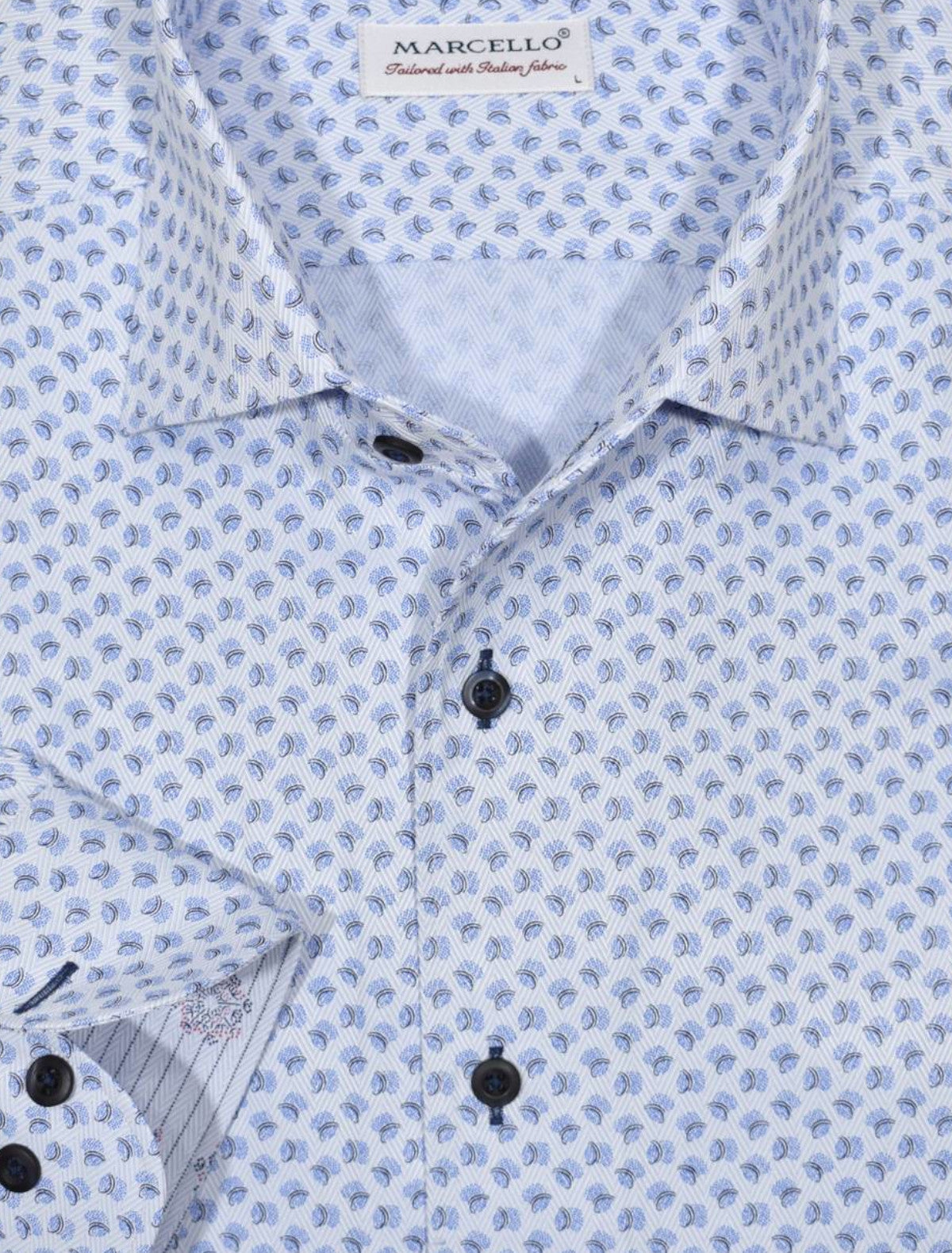 W641R Herringbone Swirl Roll Collar