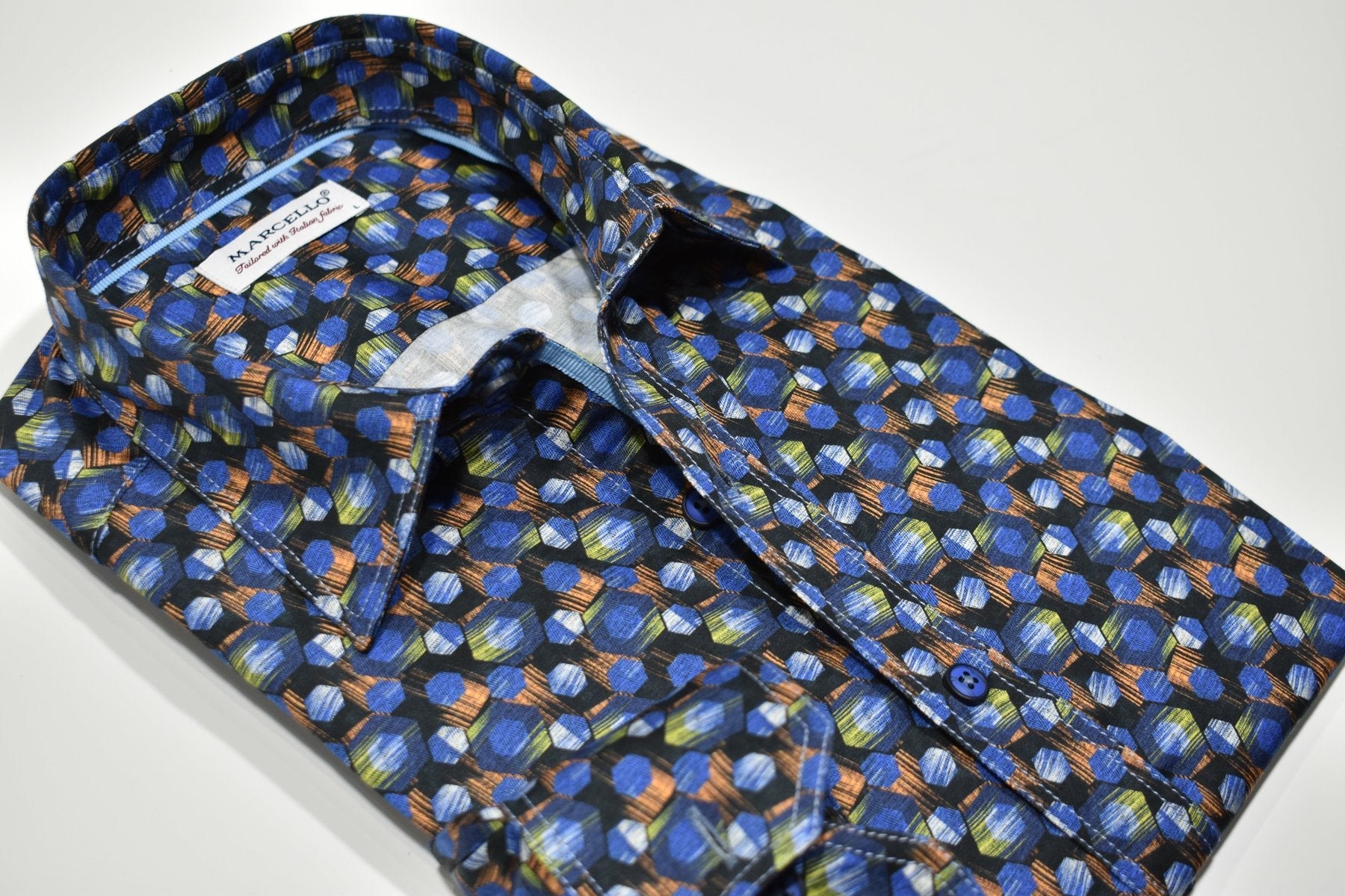 W921 Floating Geometric