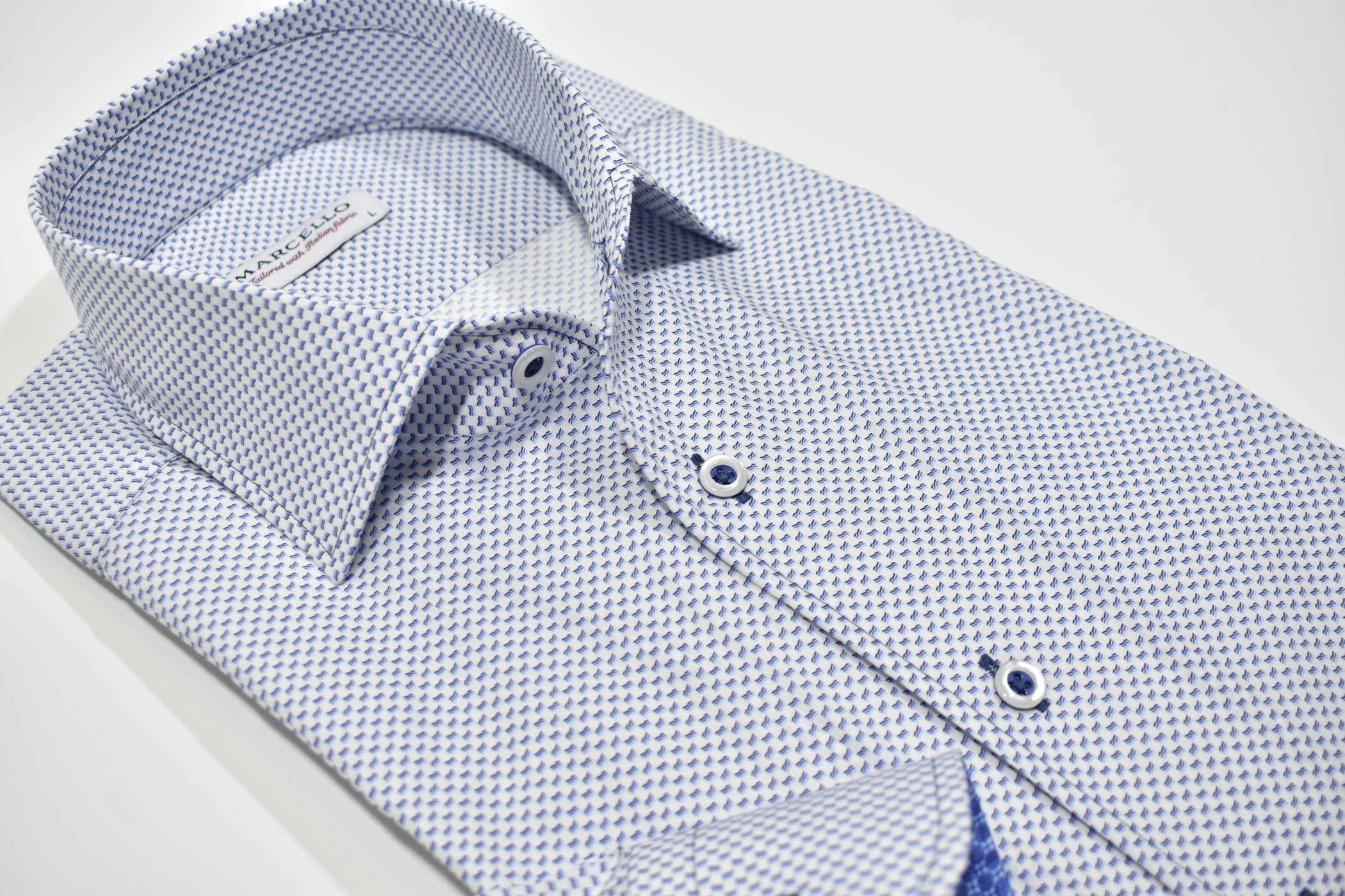 W935R Canclini Neat Roll Collar