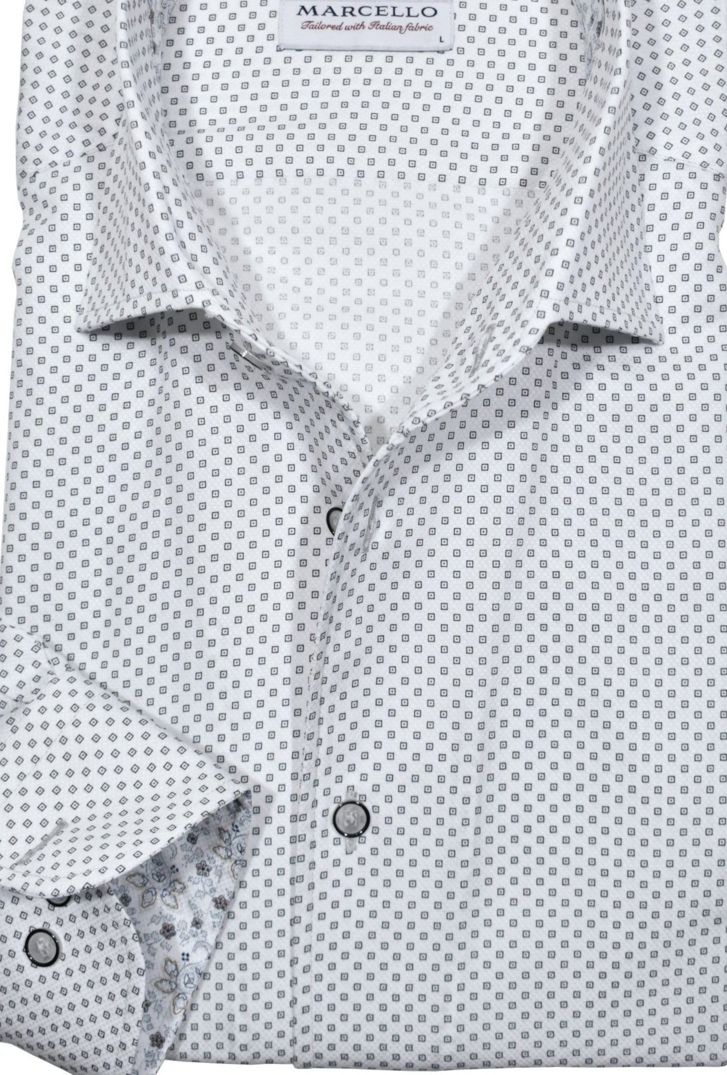 W944R Square Medallion Roll Collar