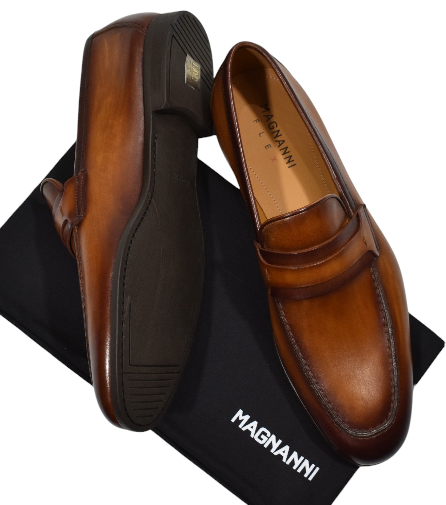 ZM23822B Magnanni Daniel Cuero Brown