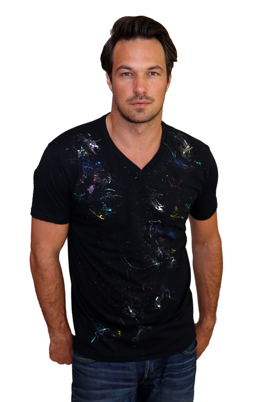 672VP Black or White Hand Painted Mens V Neck Tee